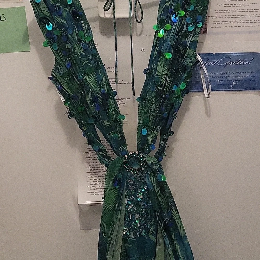 J LO MAXI GREEN MAXI DRESS REPLICA - Picture 1 of 8